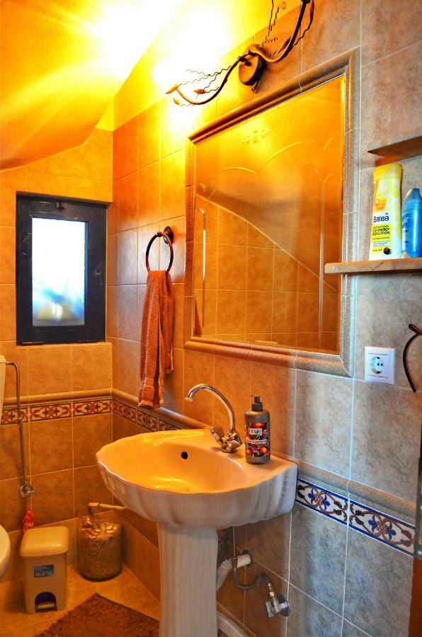 Elouthia Residence With Sea View And Hot Tub Tsoútsouros エクステリア 写真